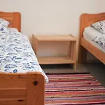 Pensjonat Kihnu Sadama Oeoemaja *