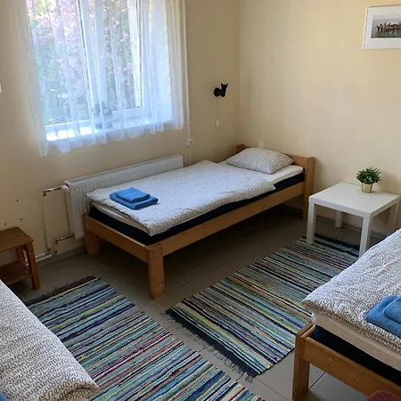 Pensjonat Kihnu Sadama Oeoemaja