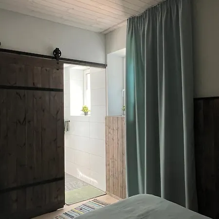 Kihnu Sadama Oeoemaja