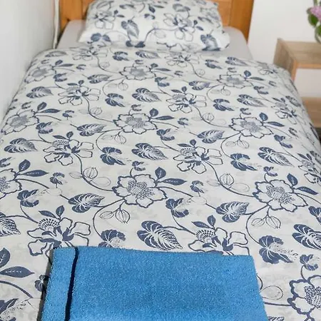 Pensjonat Kihnu Sadama Oeoemaja Lemsi