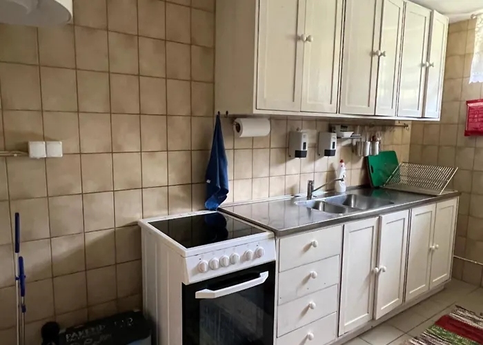 Pensjonat Kihnu Sadama Oeoemaja *