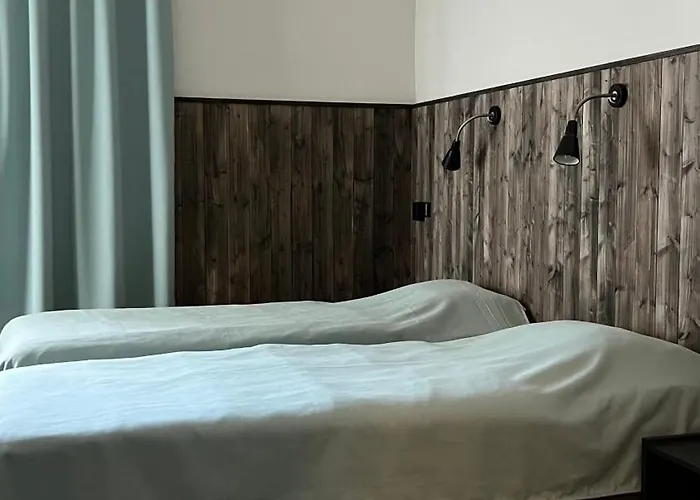 Kihnu Sadama Oeoemaja Pensjonat Lemsi