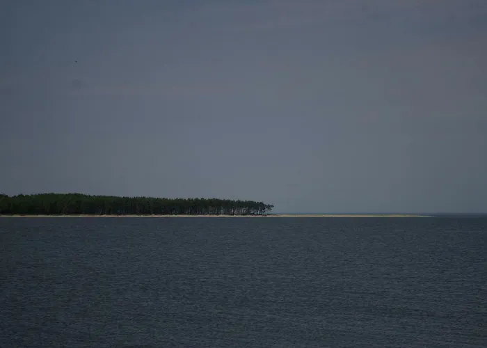 Kihnu Sadama Oeoemaja Pensjonat *