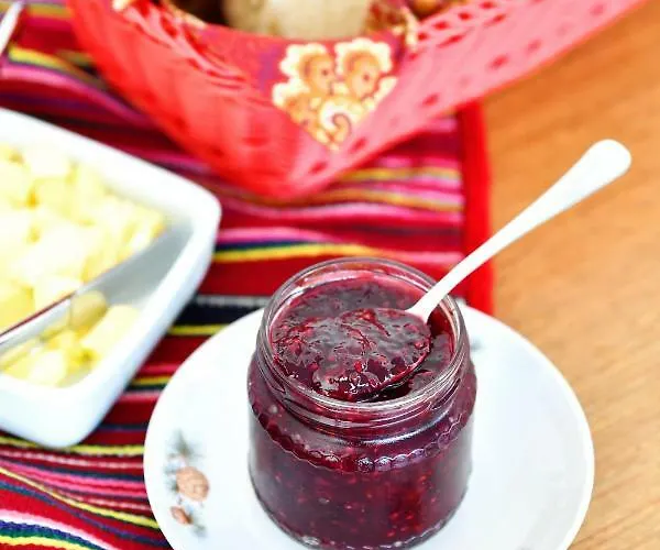 Pensjonat Kihnu Sadama Oeoemaja Lemsi