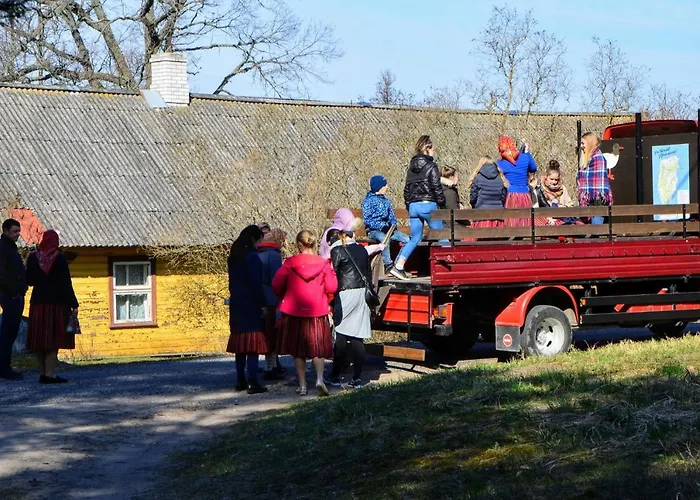 Pensjonat Kihnu Sadama Oeoemaja *